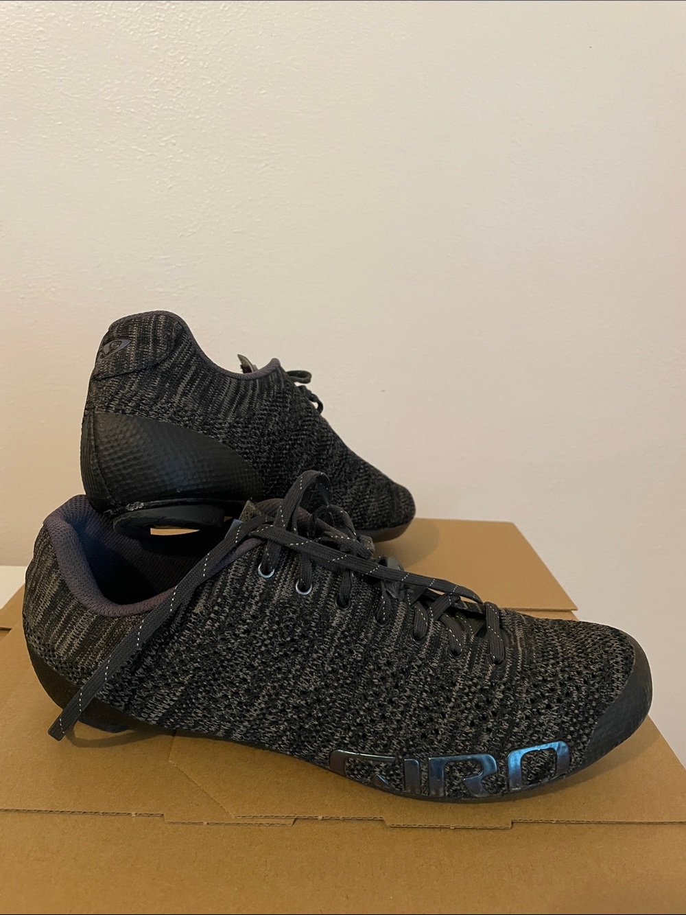 Giro Women's Black Knit Cycling Sneakers with Subtle Blue Logo